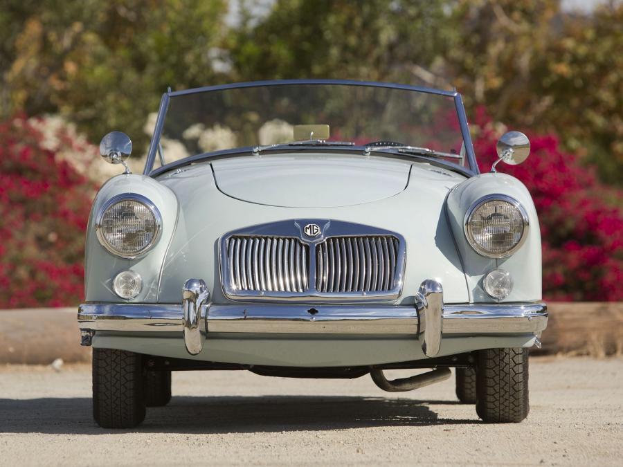  MGA 1600 Mk II Roadster 1960 года  (фото 12 из 19)